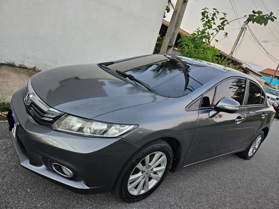 HONDA CIVIC 1.8 LXS 16V FLEX 4P MANUAL HONDA CIVIC 1.8 LXS 16V FLEX 4P MANUAL
